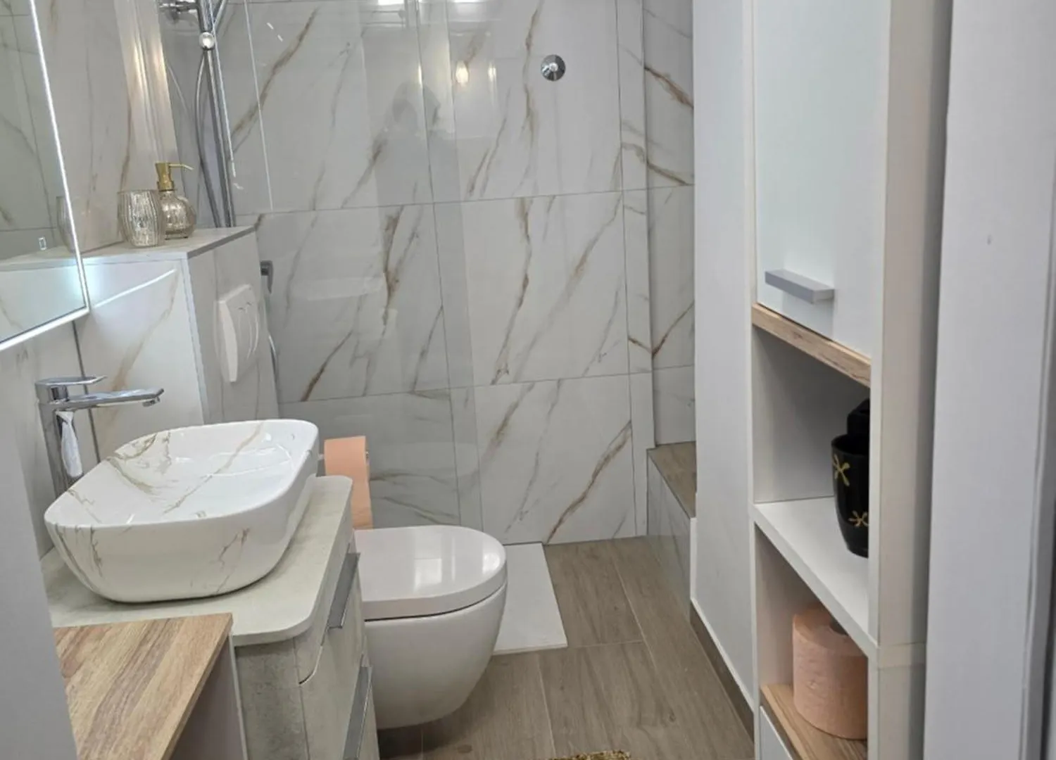 Apartman Gala Kaštela